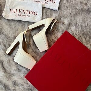 Valentino Garavani 165 mm patent leather pointy pump
